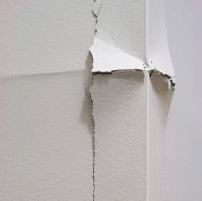 Drywall Cracks, Drywall Repair and Installation
